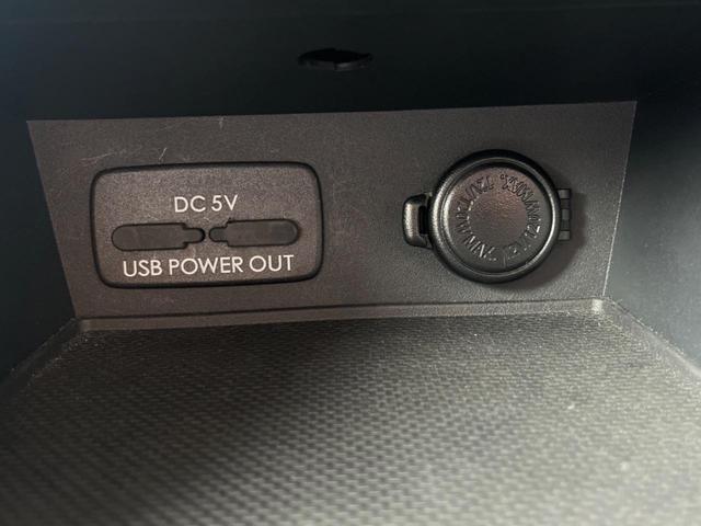 ＸＶ ２．０ｉ－Ｌ　アイサイト　黒革　ルーフレール　アドバンスドＰＫＧ　純正８型ナビ　バックカメラ　ＥＴＣ　ドラレコ　純正１７インチアルミ　シートヒーター　ＬＥＤヘッド　スマートキー　ＬＥＤライナー　パワーシート（52枚目）