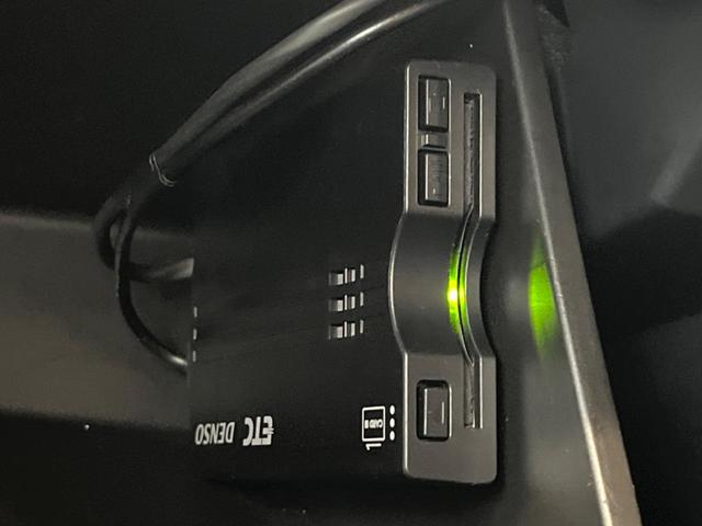 インプレッサＧ４ ２．０ｉ－Ｌ　アイサイト　禁煙車　ＳＤナビ　バックカメラ　ＥＴＣ　ドラレコ　純正１７インチアルミ　ＬＥＤヘッド　アダプティブクルーズコントロール　パドルシフト　スマートキー　オートエアコン　オートライト（6枚目）