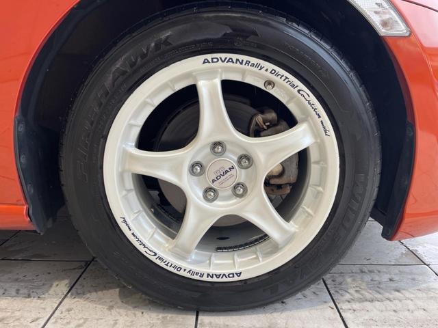 ８６ Ｇ　禁煙車　６速ＭＴ　エクリプスナビ　ＡＤＶＡＮＲａｃｉｎｇ製１６インチアルミ　ＥＴＣ　キーレス　革巻きハンドル　横滑り防止　フロントフォグランプ（26枚目）