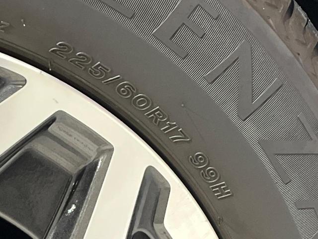フォレスター ツーリング　禁煙車　純正ナビ　バック＆サイドカメラ　全席シートヒーター　パワーシート　ステアリングヒーター　ＥＴＣ　ハーフレザー　純正１７インチアルミホイール　ＬＥＤヘッドライト　パドルシフト（36枚目）
