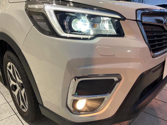 フォレスター ツーリング　禁煙車　純正ナビ　バック＆サイドカメラ　全席シートヒーター　パワーシート　ステアリングヒーター　ＥＴＣ　ハーフレザー　純正１７インチアルミホイール　ＬＥＤヘッドライト　パドルシフト（39枚目）