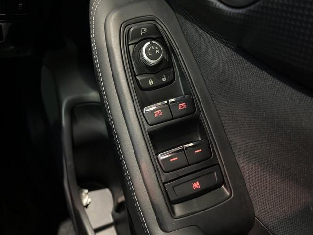 フォレスター ツーリング　禁煙車　純正ナビ　バック＆サイドカメラ　全席シートヒーター　パワーシート　ステアリングヒーター　ＥＴＣ　ハーフレザー　純正１７インチアルミホイール　ＬＥＤヘッドライト　パドルシフト（42枚目）