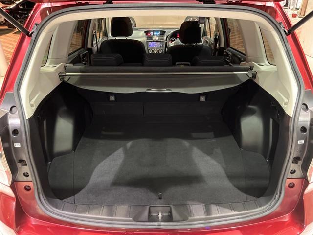 フォレスター 2.0i-L アイサイト 禁煙車 カロッツェリア製ナビ アイサイトVer2 ETC ドラレコ バックカメラ デュアルオートエアコン 純正17インチアルミ HIDヘッドライト 純正革巻きステアリング パドルシフト(13枚目)