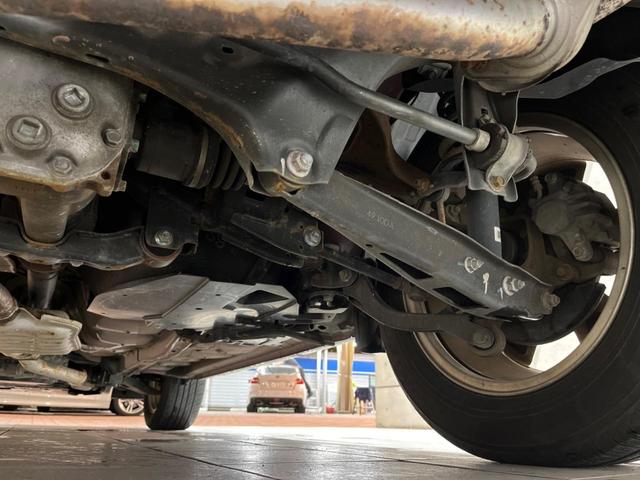 フォレスター 2.0i-L アイサイト 禁煙車 カロッツェリア製ナビ アイサイトVer2 ETC ドラレコ バックカメラ デュアルオートエアコン 純正17インチアルミ HIDヘッドライト 純正革巻きステアリング パドルシフト(23枚目)