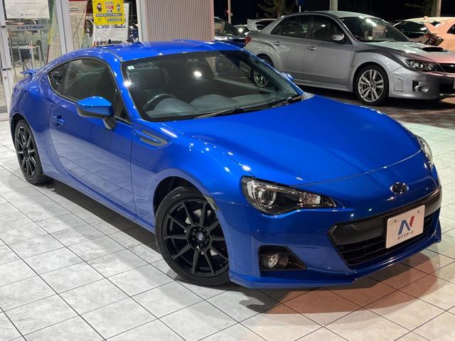 BRZ S 6MT 禁煙車 ロッソモデロ製マフラー STIタワーバー GTグレード専用17インチアルミ バックカメラ SDナビ ドラレコ ETC アクセスキー&プッシュスタート 純正革巻きステアリング(18枚目)