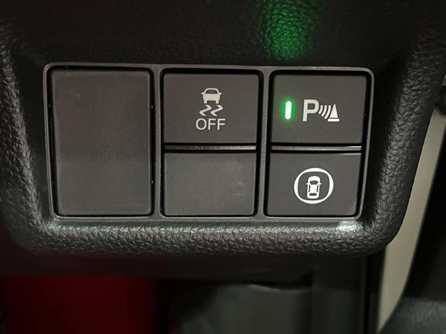 シビック タイプR 6MT 大型リアスポイラー センタートリプルマフラー ブレンボキャリパー 専用スポーツシート メーカーナビ バックカメラ ホンダセンシング ETC スマートキー 純正19インチアルミ LEDヘッド(44枚目)