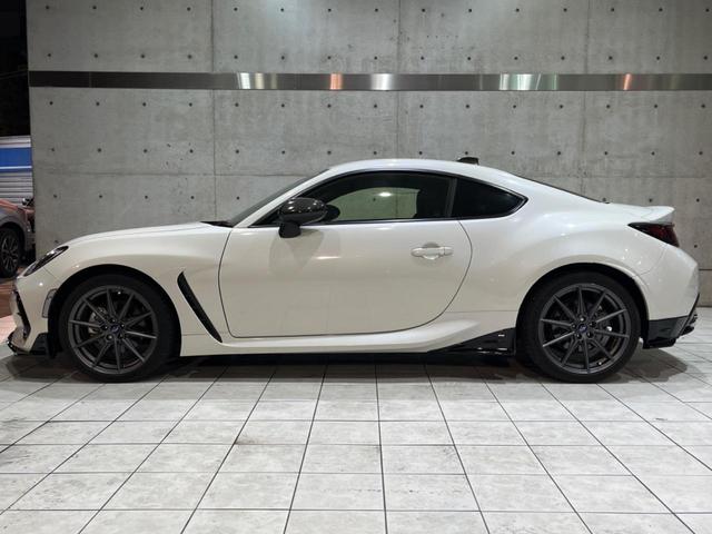 BRZ S STIスタイルパッケージ STIマフラー STIタワーバー 禁煙車 純正ナビ バックカメラ アダプティブクルーズ シートヒーター ドラレコ ETC アクセスキー&プッシュスタート 半革 LEDヘッド(26枚目)