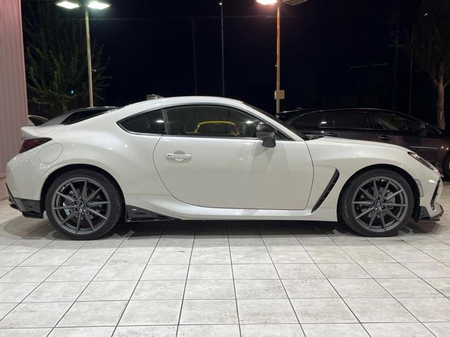 BRZ S STIスタイルパッケージ STIマフラー STIタワーバー 禁煙車 純正ナビ バックカメラ アダプティブクルーズ シートヒーター ドラレコ ETC アクセスキー&プッシュスタート 半革 LEDヘッド(27枚目)