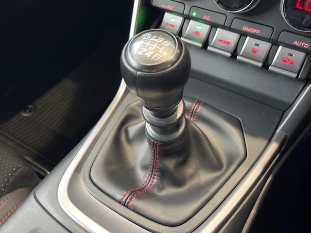 BRZ S C型 禁煙車 純正SDナビ 6MT アイサイト バックカメラ LEDライナー スマートキー&プッシュスタート ETC ドラレコ シートヒーター 純正18インチアルミ LEDヘッド 革巻きハンドル(5枚目)