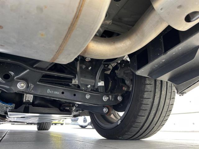 BRZ S C型 禁煙車 純正SDナビ 6MT アイサイト バックカメラ LEDライナー スマートキー&プッシュスタート ETC ドラレコ シートヒーター 純正18インチアルミ LEDヘッド 革巻きハンドル(36枚目)