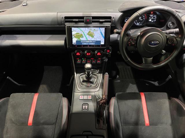 ＢＲＺ Ｓ　６ＭＴ　ＳＴＩスタイルパッケージ　ブリッツ製車高調　純正ナビ　バックカメラ　シートヒーター　ＥＴＣ　ドラレコ　クルーズコントロール　アクセスキー＆プッシュスタート　ハーフレザー　純正１８インチアルミ（2枚目）