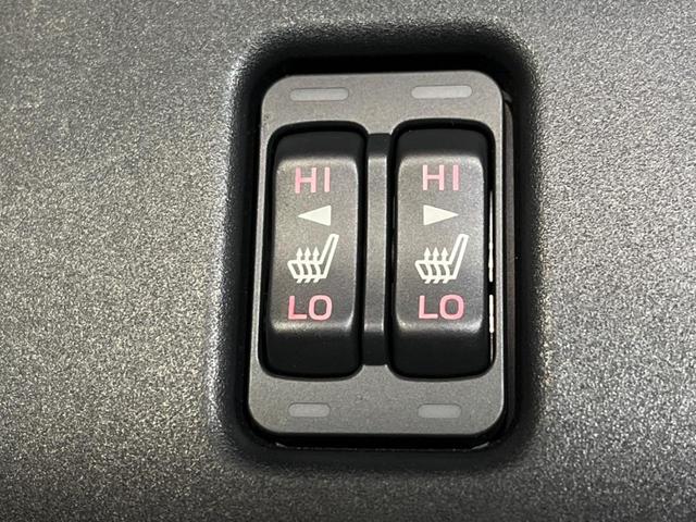 ＢＲＺ Ｓ　６ＭＴ　ＳＴＩスタイルパッケージ　ブリッツ製車高調　純正ナビ　バックカメラ　シートヒーター　ＥＴＣ　ドラレコ　クルーズコントロール　アクセスキー＆プッシュスタート　ハーフレザー　純正１８インチアルミ（8枚目）