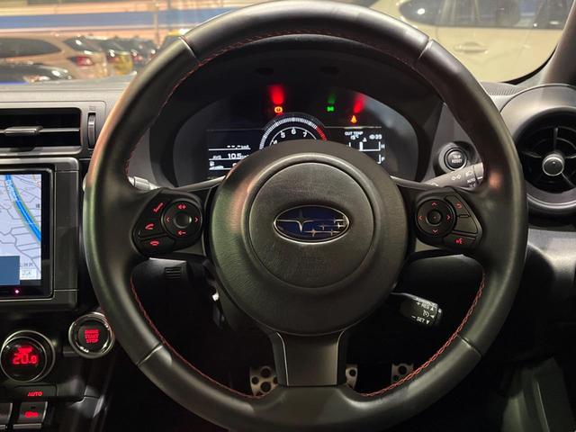 ＢＲＺ Ｓ　６ＭＴ　ＳＴＩスタイルパッケージ　ブリッツ製車高調　純正ナビ　バックカメラ　シートヒーター　ＥＴＣ　ドラレコ　クルーズコントロール　アクセスキー＆プッシュスタート　ハーフレザー　純正１８インチアルミ（13枚目）