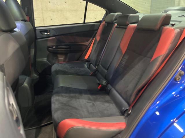 ＷＲＸ ＳＴＩ ＳＴＩ　タイプＳ　後期Ｄ型　ＳＴＩパフォーマンスＰＫＧ　ＲＥＣＡＲＯシート　ＨＫＳマフラー　禁煙車　ＳＤナビ　バックカメラ　ＥＴＣ　ドラレコ　純正１９インチアルミ　スマートキー　ＬＥＤヘッド　ＬＥＤライナー（59枚目）