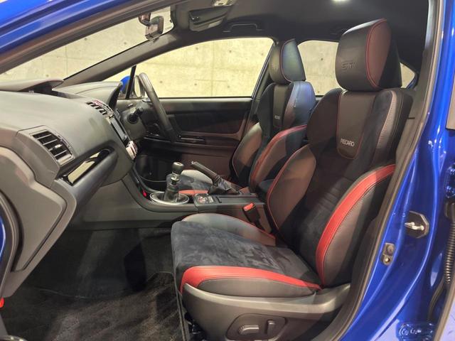 ＷＲＸ ＳＴＩ ＳＴＩ　タイプＳ　後期Ｄ型　ＳＴＩパフォーマンスＰＫＧ　ＲＥＣＡＲＯシート　ＨＫＳマフラー　禁煙車　ＳＤナビ　バックカメラ　ＥＴＣ　ドラレコ　純正１９インチアルミ　スマートキー　ＬＥＤヘッド　ＬＥＤライナー（60枚目）