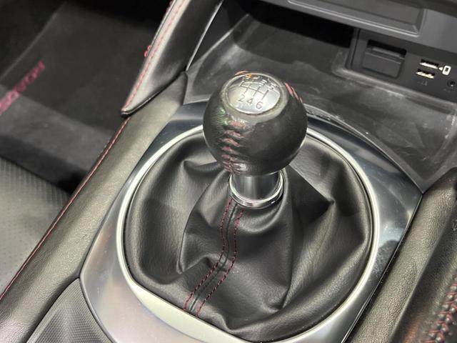 ロードスター Sスペシャルパッケージ BOSEサウンド 禁煙車 6MT Silk Blazeリアウィング 柿本マフラー スマートキー&プッシュスタート ETC ドラレコ 革巻きハンドル LEDヘッドライト 純正16インチアルミ(5枚目)