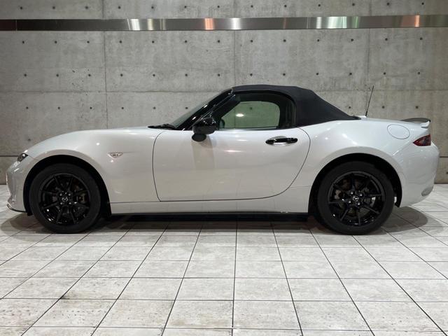 ロードスター Sスペシャルパッケージ BOSEサウンド 禁煙車 6MT Silk Blazeリアウィング 柿本マフラー スマートキー&プッシュスタート ETC ドラレコ 革巻きハンドル LEDヘッドライト 純正16インチアルミ(22枚目)