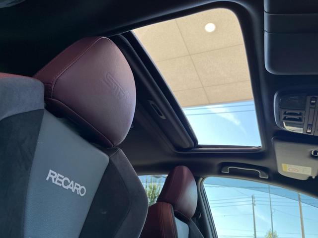 WRX S4 STIスポーツR EX 禁煙車 サンルーフ RECAROシート 純正11.6型ナビ フロント&サイド&バックカメラ ETC ドラレコ アクセスキー&プッシュスタート シートヒーター パワーシート 純正18インチアルミ(41枚目)