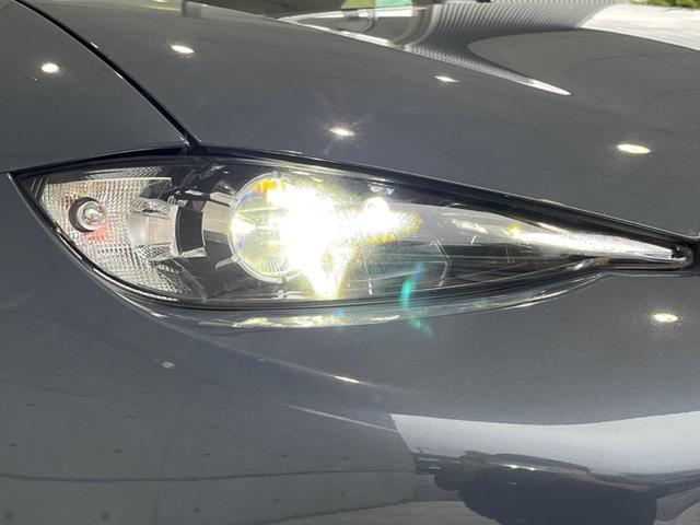 ロードスター Ｓレザーパッケージ　ホワイトセレクション　ＭＴ車　フルエアロ　バックカメラ　ＢＯＳＥサウンド　衝突被害軽減システム　禁煙車　レザーシート　コーナーセンサー　スマートキー　ＬＥＤヘッド　ビルトインＥＴＣ　クルコン　車線逸脱警報　オートライト（55枚目）