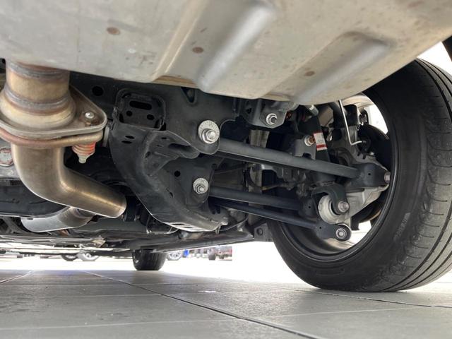 ロードスター Ｓレザーパッケージ　ホワイトセレクション　ＭＴ車　フルエアロ　バックカメラ　ＢＯＳＥサウンド　衝突被害軽減システム　禁煙車　レザーシート　コーナーセンサー　スマートキー　ＬＥＤヘッド　ビルトインＥＴＣ　クルコン　車線逸脱警報　オートライト（58枚目）