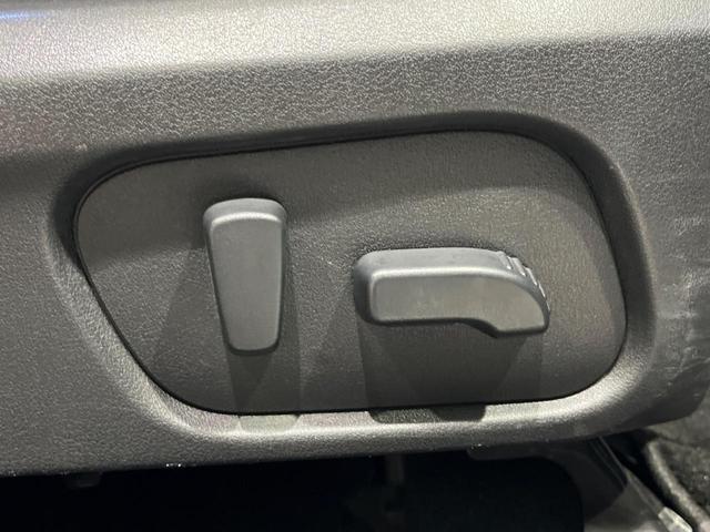 フォレスター S-リミテッド 後期D型 アドバンスドPKG 禁煙車 純正SDナビ バックカメラ ETC 純正18インチアルミ LEDヘッド パワーシート シートヒーター スマートキー アダプティブクルーズコントロール(37枚目)