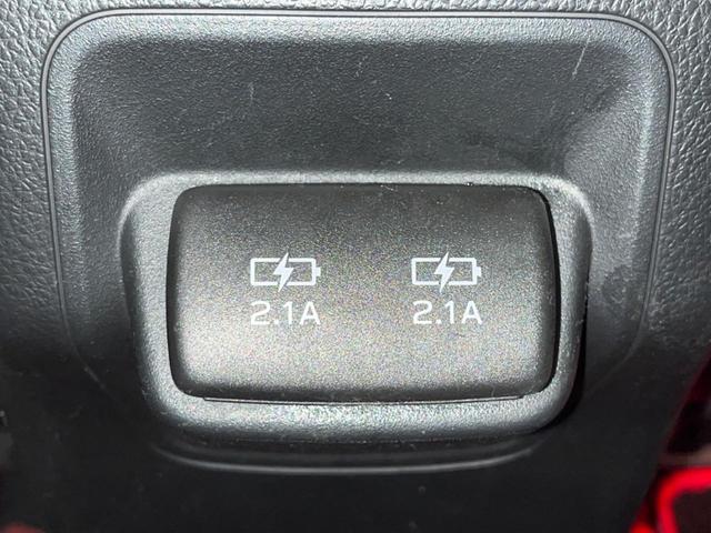 レヴォーグ ２．０ＳＴＩスポーツアイサイト　後期Ｅ型　ＳＴＩマフラー　ＳＴＩパフォーマンスＰＫＧ　セイフティプラス　バレンティテールランプ　純正８型ナビ　バックカメラ　ＥＴＣ　ドラレコ　純正１８インチアルミ　ＬＥＤヘッド　禁煙車（46枚目）