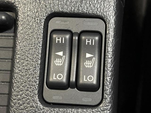 レヴォーグ ２．０ＳＴＩスポーツアイサイト　後期Ｅ型　ＳＴＩマフラー　ＳＴＩパフォーマンスＰＫＧ　セイフティプラス　バレンティテールランプ　純正８型ナビ　バックカメラ　ＥＴＣ　ドラレコ　純正１８インチアルミ　ＬＥＤヘッド　禁煙車（59枚目）