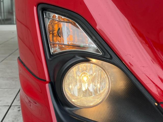 86 GT TRDエアロ 禁煙車 6速MT SDナビ バックカメラ スマートキー&プッシュスタート ETC デュアルオートエアコン 革巻きハンドル HIDヘッドライト 純正17インチアルミ(30枚目)