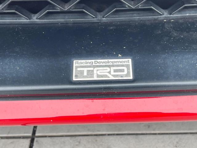 86 GT TRDエアロ 禁煙車 6速MT SDナビ バックカメラ スマートキー&プッシュスタート ETC デュアルオートエアコン 革巻きハンドル HIDヘッドライト 純正17インチアルミ(36枚目)