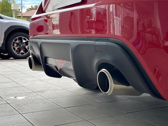 86 GT TRDエアロ 禁煙車 6速MT SDナビ バックカメラ スマートキー&プッシュスタート ETC デュアルオートエアコン 革巻きハンドル HIDヘッドライト 純正17インチアルミ(39枚目)