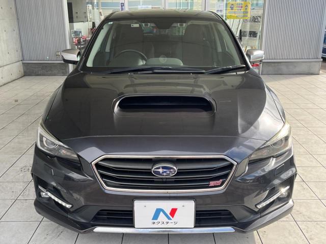 レヴォーグ 2.0STIスポーツアイサイト 後期D型 禁煙車 赤革シート カロッツェリアナビ フロント・サイドカメラ スマートリアビューミラー スマートキー&プッシュスタート ETC ドラレコ 純正18インチアルミ ビルシュタインダンパー(22枚目)