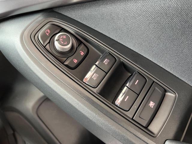 インプレッサスポーツ 2.0i-Lアイサイト 後期E型 禁煙車 純正ナビ ツーリングアシスト バック&サイドカメラ メモリー付きパワーシート ETC ドラレコ 純正17インチアルミ LEDヘッド パドルシフト アクセスキー&プッシュスタート(46枚目)