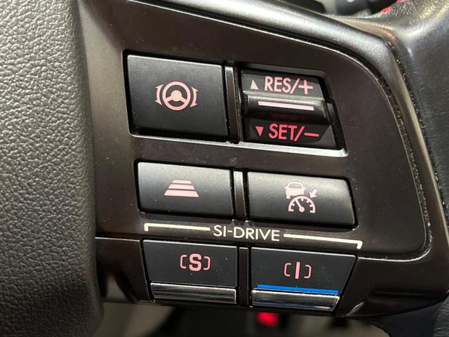 レヴォーグ 1.6STIスポーツアイサイト 後期D型 STIスタイルパッケージ STIマフラー スマートリヤビューミラー 純正ナビ バック&フロント&サイドカメラ シートヒーター ETC アクセスキー&プッシュスタート 革シート(9枚目)