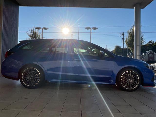 レヴォーグ 1.6STIスポーツアイサイト 後期D型 STIスタイルパッケージ STIマフラー スマートリヤビューミラー 純正ナビ バック&フロント&サイドカメラ シートヒーター ETC アクセスキー&プッシュスタート 革シート(25枚目)