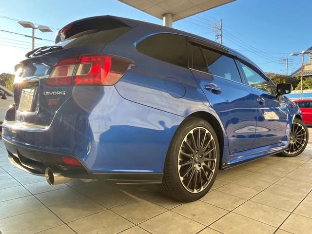 レヴォーグ 1.6STIスポーツアイサイト 後期D型 STIスタイルパッケージ STIマフラー スマートリヤビューミラー 純正ナビ バック&フロント&サイドカメラ シートヒーター ETC アクセスキー&プッシュスタート 革シート(31枚目)