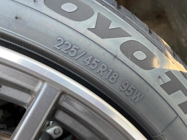 レヴォーグ 1.6STIスポーツアイサイト 後期D型 STIスタイルパッケージ STIマフラー スマートリヤビューミラー 純正ナビ バック&フロント&サイドカメラ シートヒーター ETC アクセスキー&プッシュスタート 革シート(38枚目)