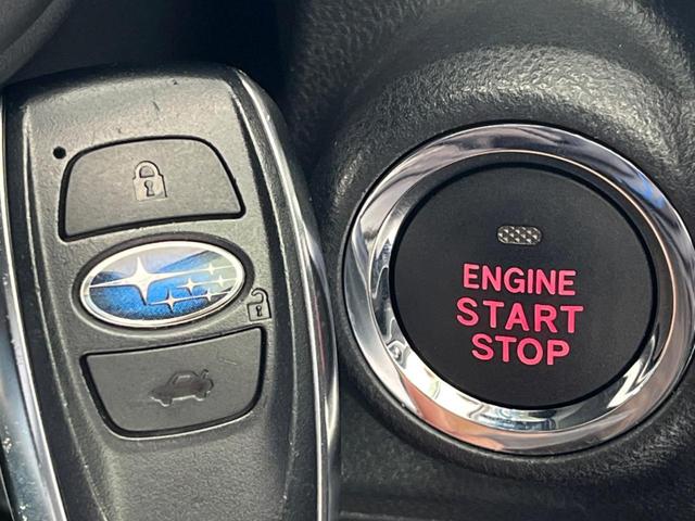 XV 2.0i-L アイサイト ルーフレール 禁煙車 純正SDナビ サイド&バックカメラ ドラレコ ETC コーナーセンサー LEDヘッドライト アクセスキー&プッシュスタート 純正革巻きステアリング 純正17インチアルミ(9枚目)