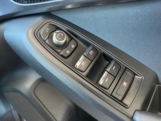 XV 2.0i-L アイサイト ルーフレール 禁煙車 純正SDナビ サイド&バックカメラ ドラレコ ETC コーナーセンサー LEDヘッドライト アクセスキー&プッシュスタート 純正革巻きステアリング 純正17インチアルミ(49枚目)