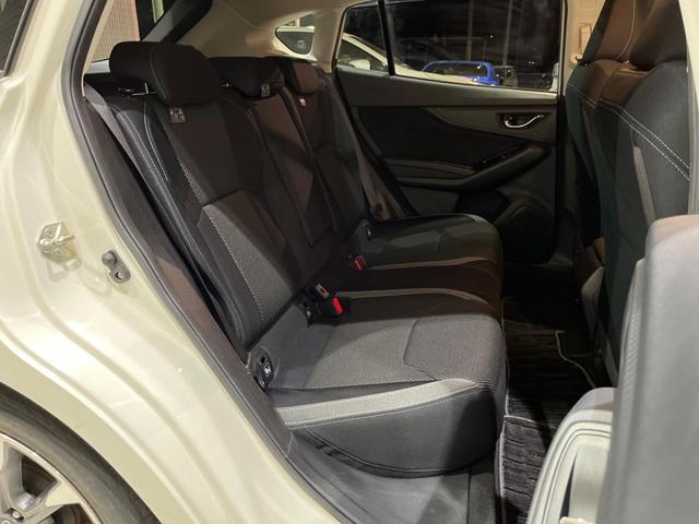 インプレッサスポーツ ２．０ｉ－Ｌアイサイト　後期Ｄ型　純正８型ナビ　バックカメラ　禁煙車　セイフティプラス　ＬＥＤライナー　スマートキー＆プッシュスタート　ＥＴＣ　ドラレコ　革巻きハンドル　純正１７インチナビ　ＬＥＤヘッドライト（11枚目）