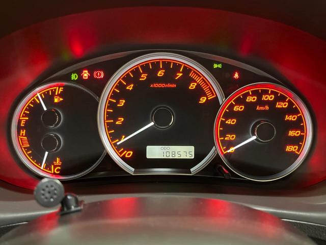 インプレッサ 2.0GT 禁煙車 5速MT 柿本改マフラー ディスプレイオーディオ バックカメラ 運転席パワーシート クルーズコントロール キーレスエントリー ETC 純正17インチアルミ HIDヘッドライト(44枚目)