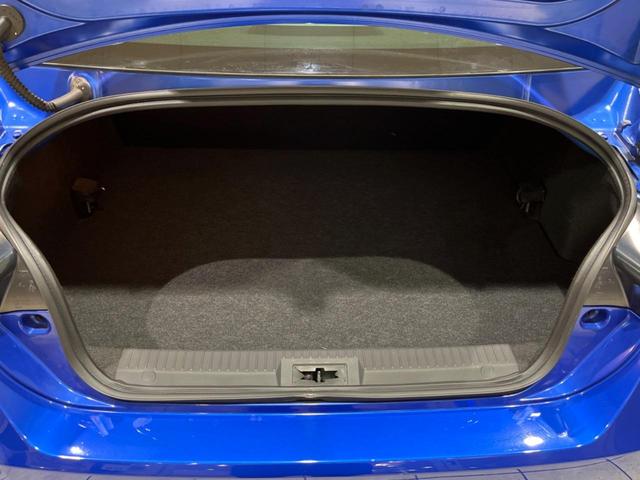 ＢＲＺ Ｓ　禁煙　ＲＥＣＡＲＯシート　ＲＡＹＳ製１７インチアルミ　６連ＭＴ　バックカメラ　ドライブレコーダー　ＥＴＣ　ＳＴＩタワーバー　純正革巻ステアリング　ＨＩＤヘッドライト　アクセスキー＆プッシュスタート（15枚目）