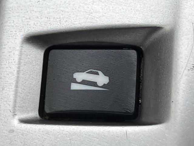 レヴォーグ 1.6GT-Sアイサイト 禁煙車 アドバンスドセイフティ カロッツェリアナビ バック&サイドカメラ LEDライナー ドラレコ ETC パワーシート 純正革巻きステアリング 純正18インチアルミ パドルシフト LEDヘッドライト(54枚目)