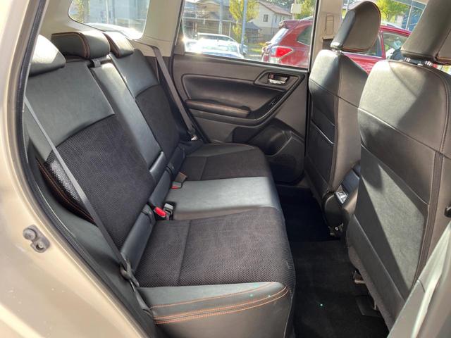 フォレスター X-ブレイク 後期D型 禁煙車 ルーフレール アドバンスドセーフティPKG イクリプスナビ バックカメラ シートヒーター ETC パドルシフト 純正革巻きステアリング 純正17インチアルミ LEDヘッドライト(11枚目)