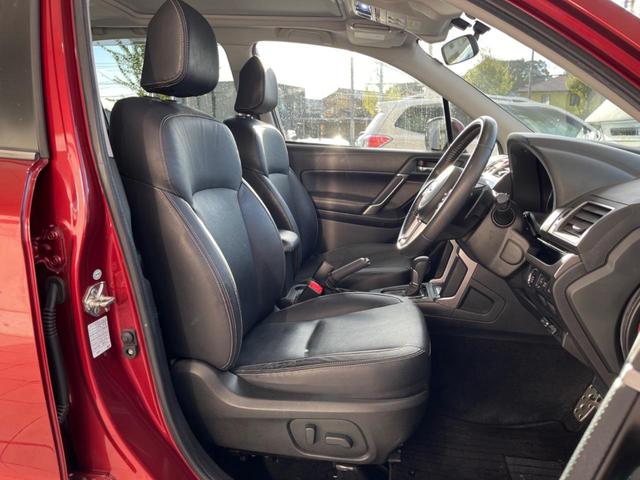 フォレスター S-リミテッド 後期D型 サンルーフ ルーフレール アドバンスドPKG 黒革 禁煙車 純正SDナビ バックカメラ ETC ドラレコ LEDヘッド シートヒーター パワーシート アダプティブクルーズ パドルシフト(11枚目)