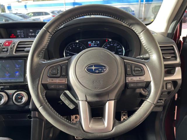 フォレスター S-リミテッド 後期D型 サンルーフ ルーフレール アドバンスドPKG 黒革 禁煙車 純正SDナビ バックカメラ ETC ドラレコ LEDヘッド シートヒーター パワーシート アダプティブクルーズ パドルシフト(12枚目)