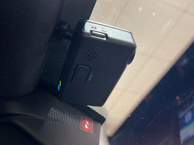 WRX S4 STIスポーツアイサイト 後期E型 禁煙 STIエアロ STIマフラー STIタワーバー 純正8インチナビ バックカメラ ドラレコ ETC RECAROシート パワーシート LEDライナー スマートキー 純正18インチアルミ(11枚目)