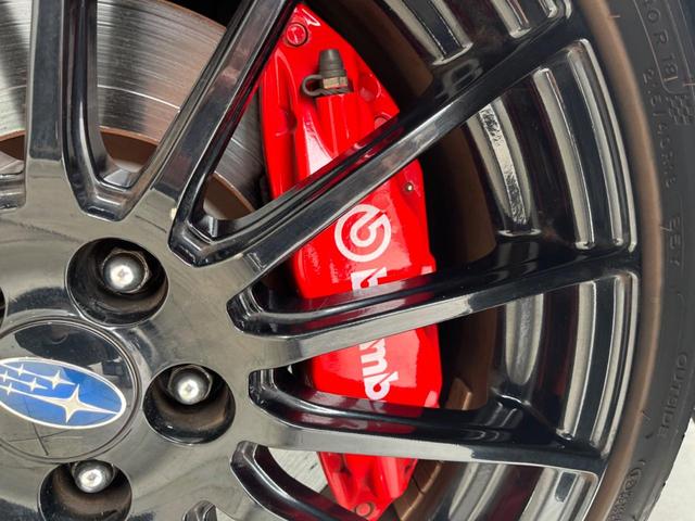 BRZ STI スポーツ 最終H型 6MT 禁煙 リアスポイラー ブレンボキャリパー 半革シート シートヒーター クルーズコントロール バックカメラ 純正SDナビ ドラレコ アクセスキー&プッシュスタート 純正17インチアルミ(4枚目)