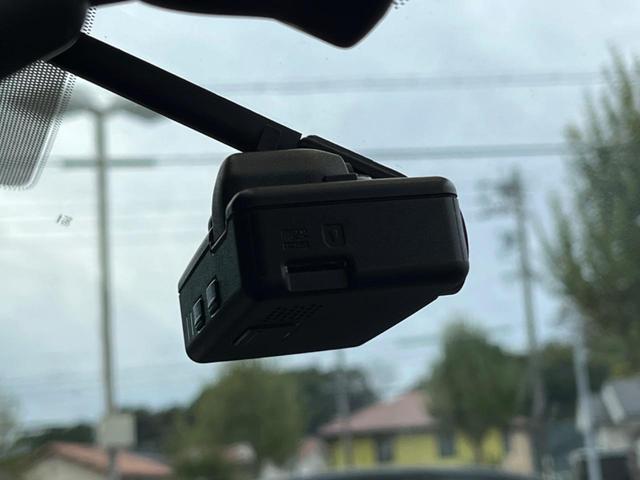 BRZ STI スポーツ 最終H型 6MT 禁煙 リアスポイラー ブレンボキャリパー 半革シート シートヒーター クルーズコントロール バックカメラ 純正SDナビ ドラレコ アクセスキー&プッシュスタート 純正17インチアルミ(9枚目)