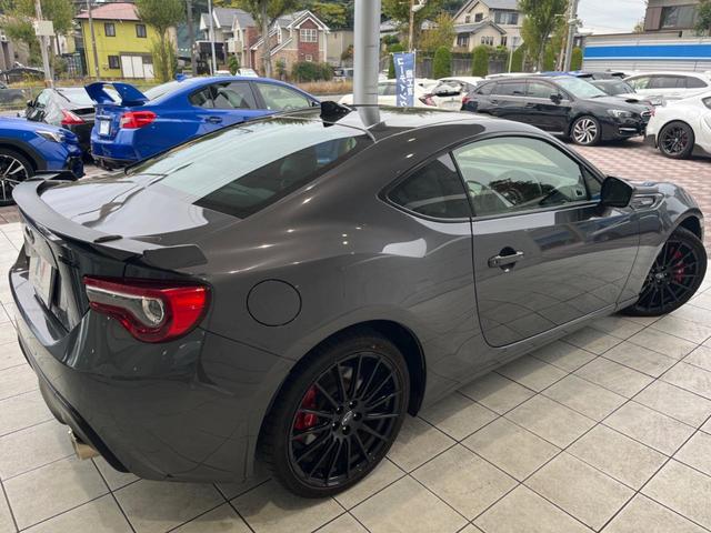 BRZ STI スポーツ 最終H型 6MT 禁煙 リアスポイラー ブレンボキャリパー 半革シート シートヒーター クルーズコントロール バックカメラ 純正SDナビ ドラレコ アクセスキー&プッシュスタート 純正17インチアルミ(21枚目)