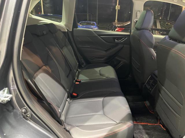 フォレスター X-ブレイク 後期F型 禁煙車 純正8型ナビ ルーフレール スマートリヤビュー バックカメラ シートヒーター ドラレコ ETC LEDライナー パワーシート シートメモリー 純正革巻きハンドル 純正17インチAW(15枚目)